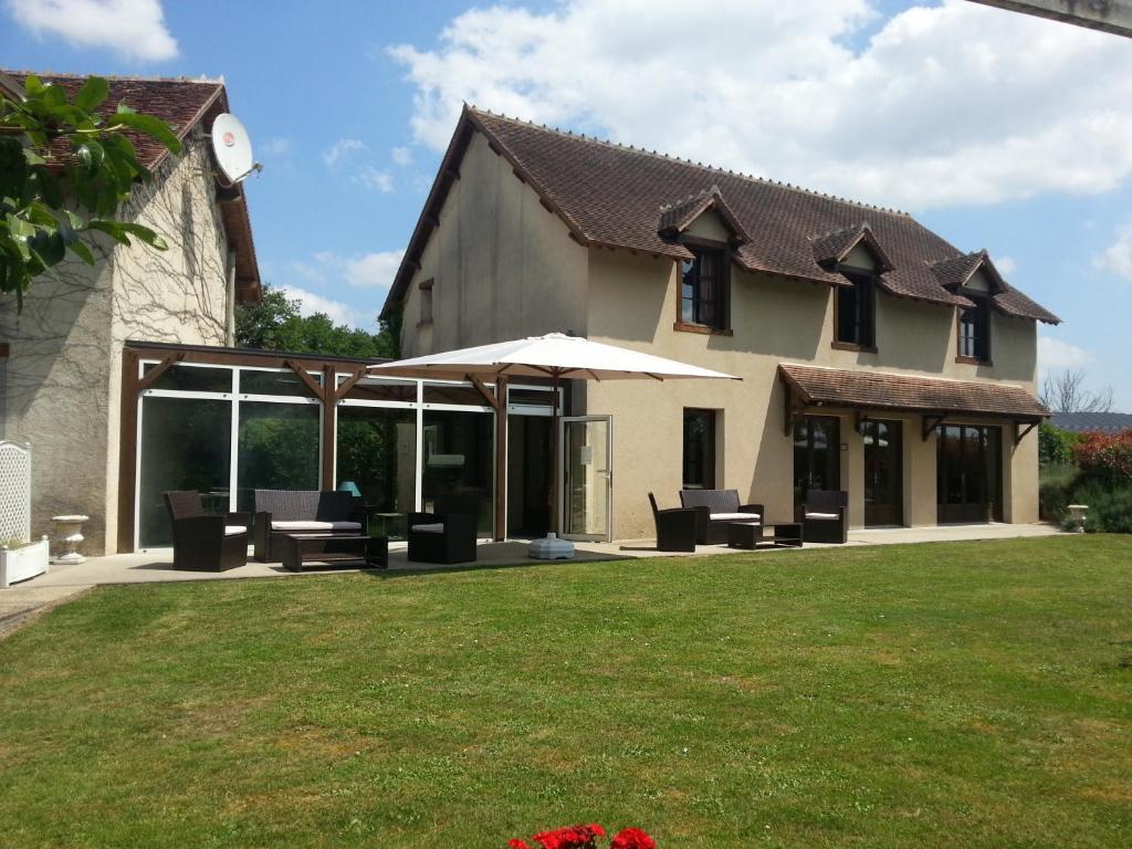 Hotel & Restaurant Le Moulin De Chameron, The Originals Relais Bannegon المظهر الخارجي الصورة